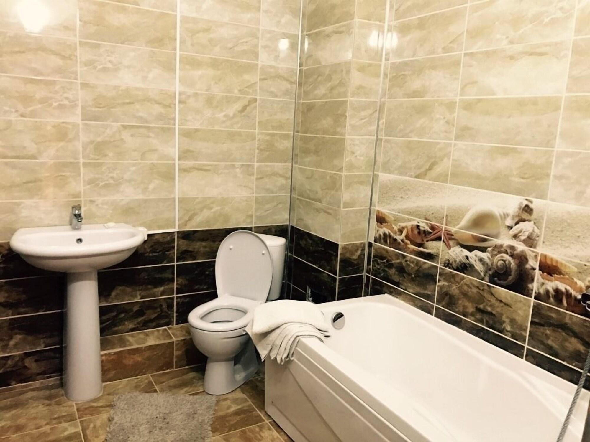 צ'יסינאו Mesogios Hotel מראה חיצוני תמונה