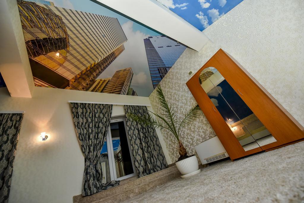 צ'יסינאו Mesogios Hotel מראה חיצוני תמונה