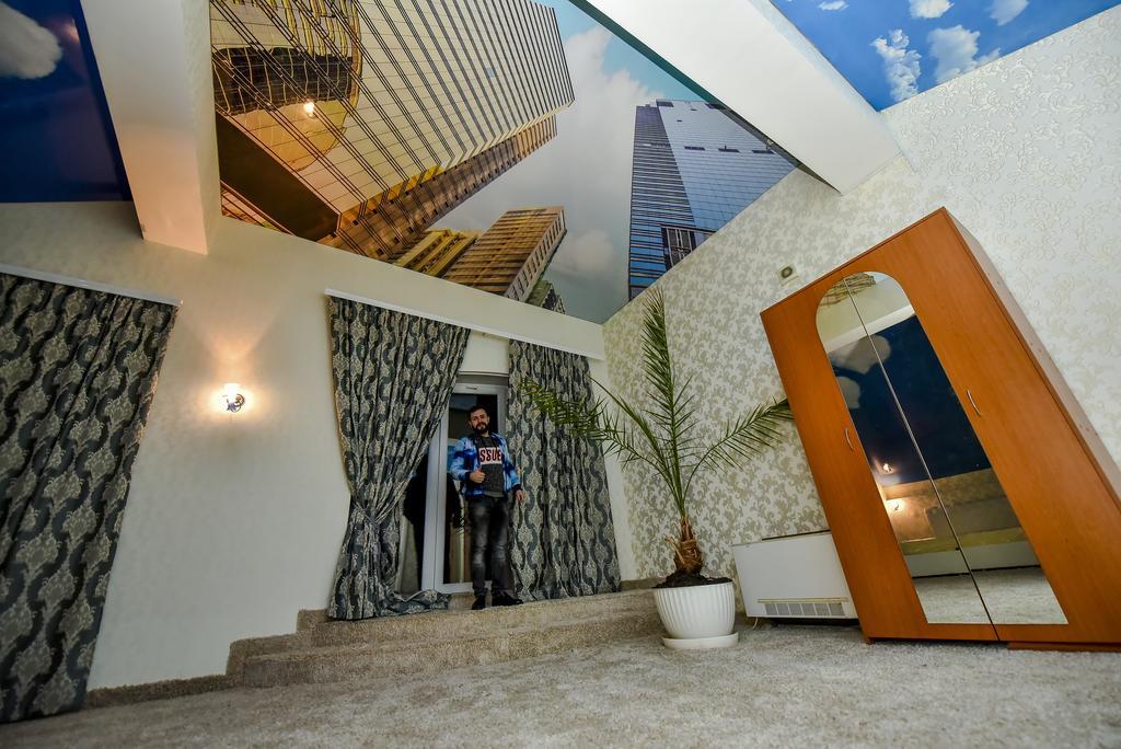 צ'יסינאו Mesogios Hotel מראה חיצוני תמונה