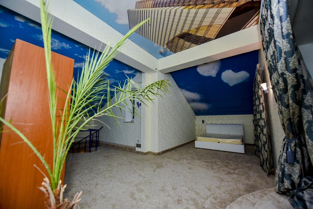 צ'יסינאו Mesogios Hotel מראה חיצוני תמונה